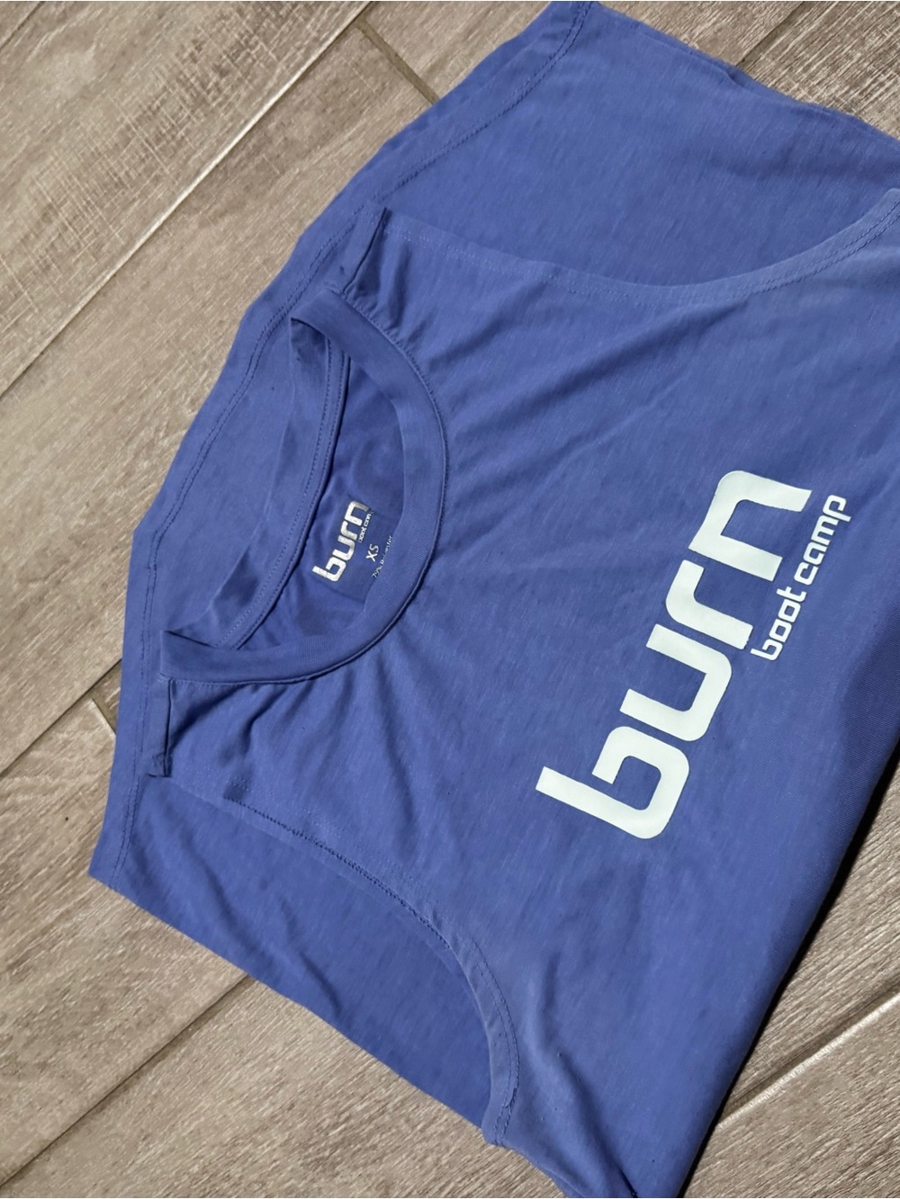 Burn Boot Camp Women’s Blue Muscle Tank - Picture 1 of 2